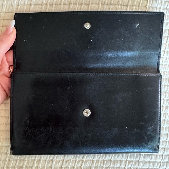 GUCCI Vintage Black Leather Long Wallet/Checkbook Holder (FLAWED) - Picture 8 of 11